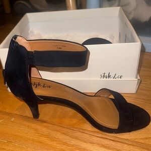 Navy Small Heels